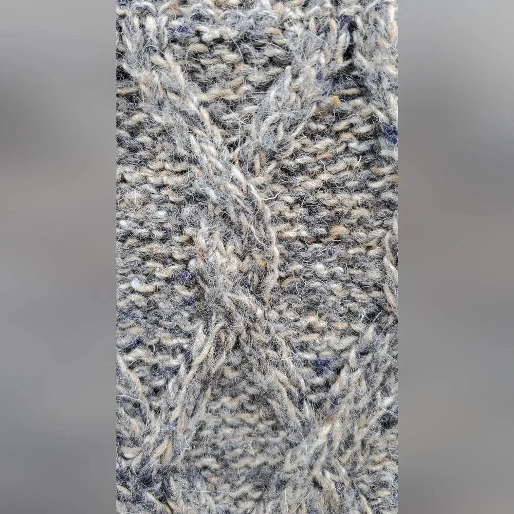American Eagle Outfitters excellent wool